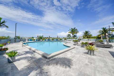 1881 79th St Cswy, North Bay Village, FL 33141