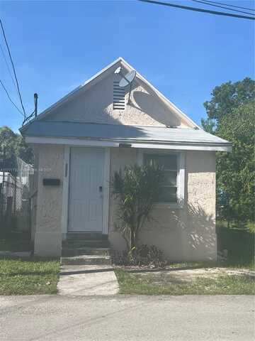 3823 Washington Ave, Miami, FL 33133