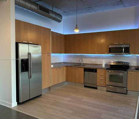 2100 Van Buren St, Hollywood, FL 33020