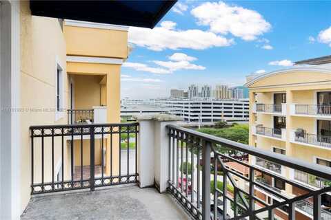 8390 SW 72nd Ave, Miami, FL 33143