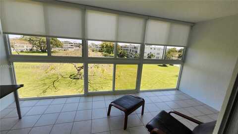 4065 N Lyndhurst N, Deerfield Beach, FL 33442