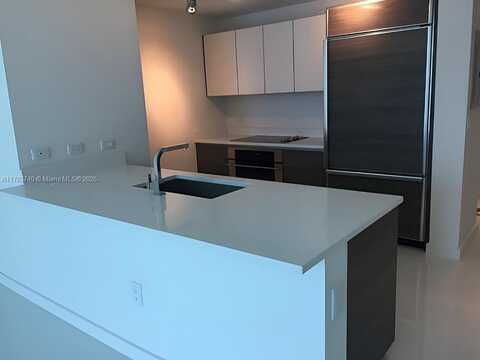 1100 S MIAMI AV, Miami, FL 33130