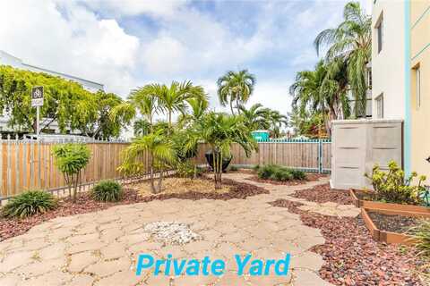 639 12th St, Miami Beach, FL 33139