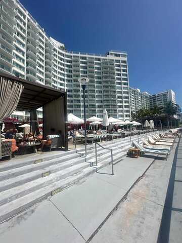 1100 West Ave, Miami Beach, FL 33139