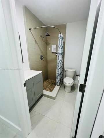 241 E 36th St, Hialeah, FL 33013