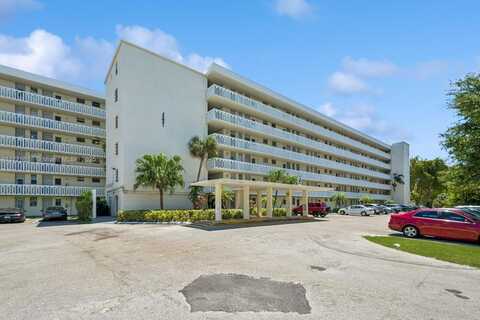 2851 Leonard Dr, Aventura, FL 33160
