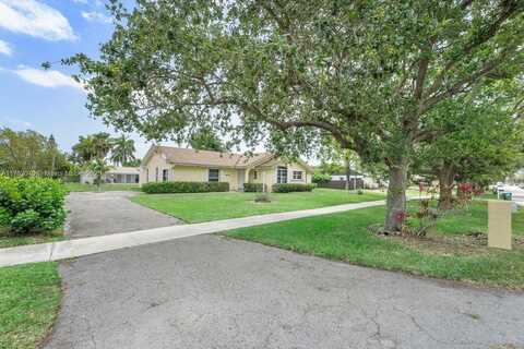 18201 SW 87th Ave, Palmetto Bay, FL 33157