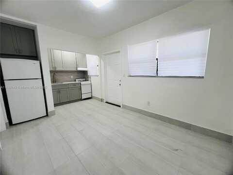 13390 NE 6th Ave, North Miami, FL 33161