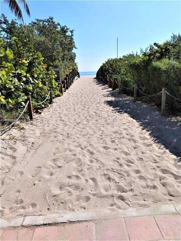 7800 Collins Ave, Miami Beach, FL 33141