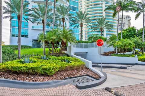 2101 Brickell Ave, Miami, FL 33129