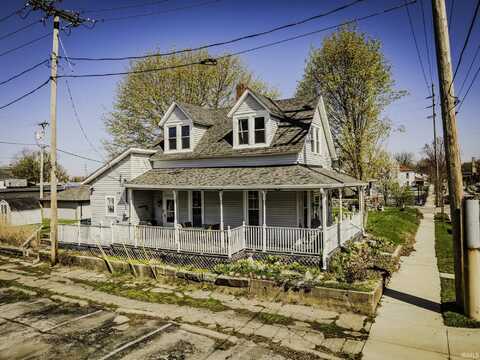 215 N Monroe Street, Muncie, IN 47305