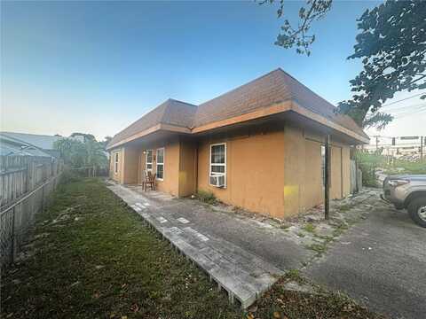 621 NOTTINGHAM BOULEVARD, WEST PALM BEACH, FL 33405