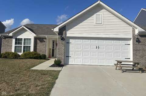 2018 Abbey Lane, Columbus, IN 47201