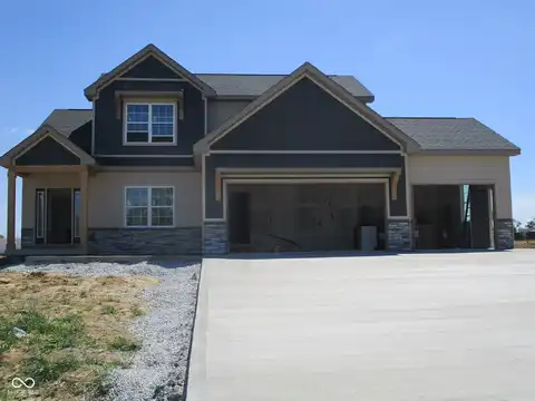 1426 Redwood Drive, Crawfordsville, IN 47933