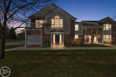 45535 Heather Ridge, Macomb, MI 48044
