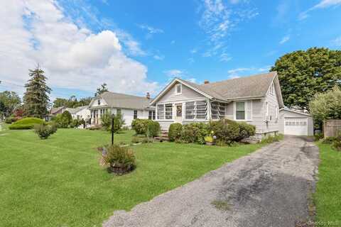 64 Point Street, South Jamesport, NY 11970