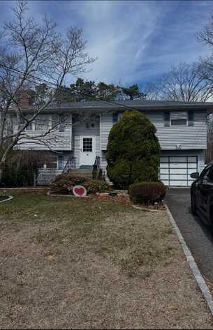 43 Chanel Drive E, Shirley, NY 11967