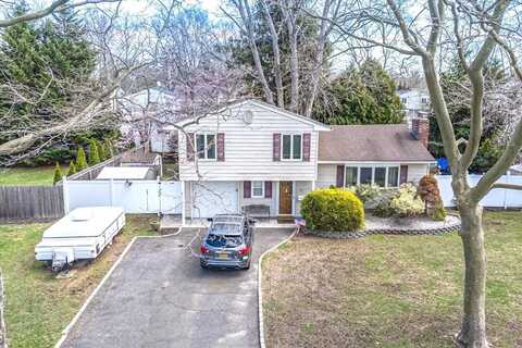 24 Sycamore Street, Melville, NY 11747