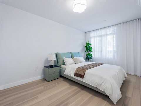 26-01 4th Street, Astoria, NY 11102