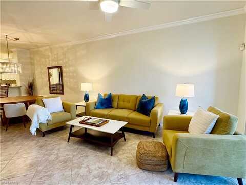 4884 Hampshire, NAPLES, FL 34112