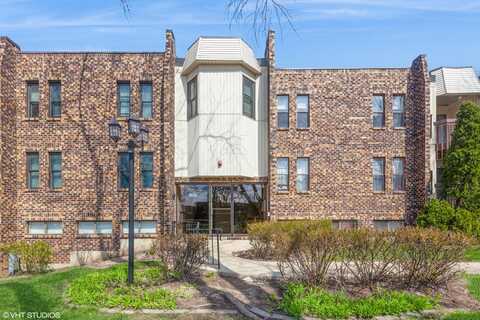 2287 Country Club Drive, Woodridge, IL 60517