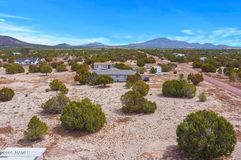 921 E Alimos Way, Williams, AZ 86046