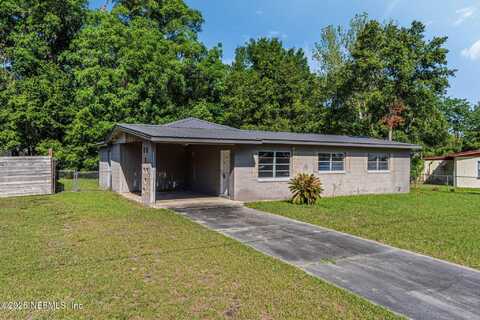 2621 GOLF Drive, Palatka, FL 32177