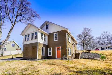 541 Canova Drive, Akron, OH 44319