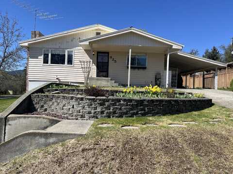 825 JEFFERSON ST, COLVILLE, WA 99114