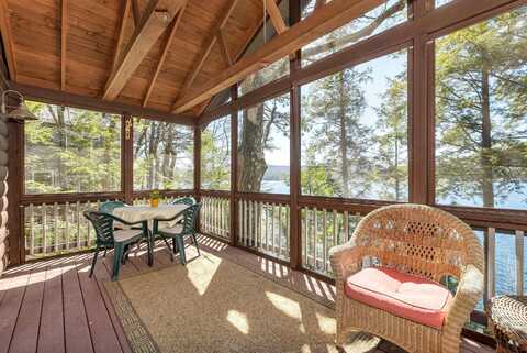 10 Treetop Lane, Alton, NH 03810