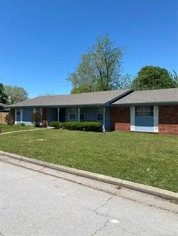 9107 E 50th Street, Tulsa, OK 74145