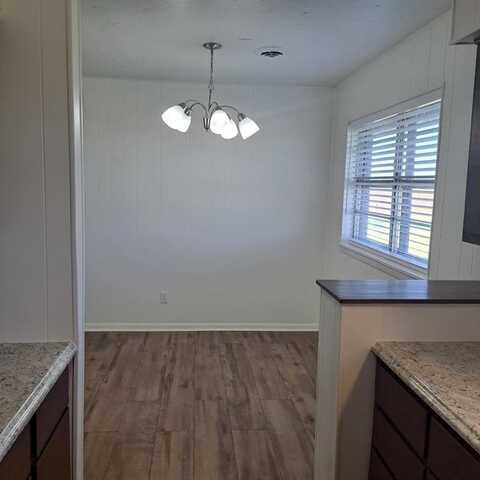 13401 N 2410 Road, Mountain View, OK 73062