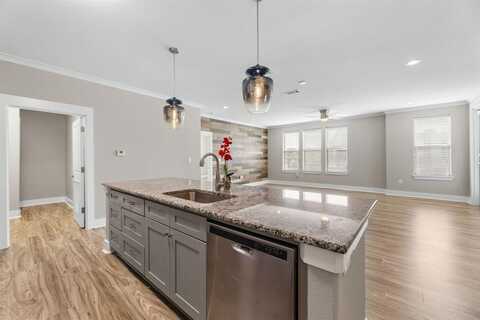 2500 King Arthur Boulevard, Lewisville, TX 75056