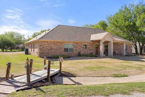 904 Janis Street, Granbury, TX 76049