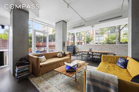 471 Washington Street, New York, NY 10013