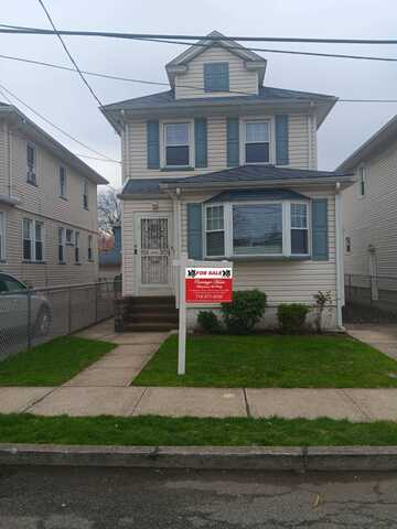6 Green Street, Staten Island, NY 10310