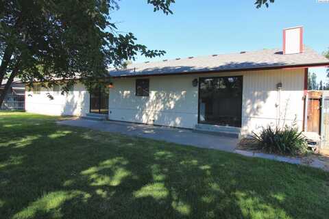 500 S Buchanan Place, Kennewick, WA 99336