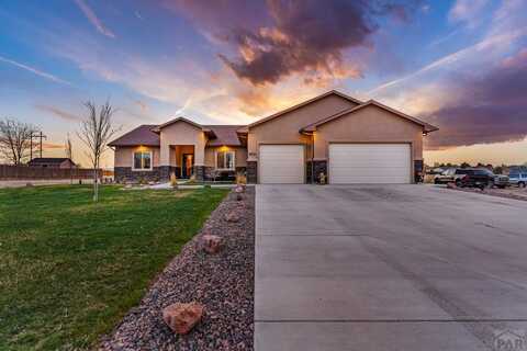 1087 Greenway Dr, Pueblo West, CO 81007