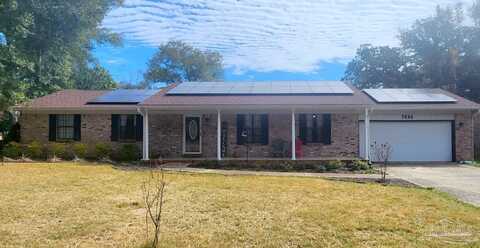 7895 Bay Meadows Dr, Pensacola, FL 32507