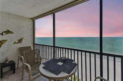 15462 GULF BOULEVARD, MADEIRA BEACH, FL 33708