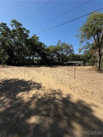 2904 Eisenhower Street W, Inverness, FL 34453