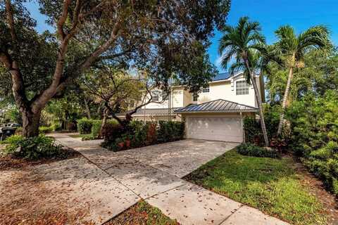 537 NE 17th Way, Fort Lauderdale, FL 33301