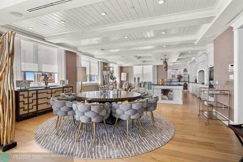 350 SE 2nd St, Fort Lauderdale, FL 33301