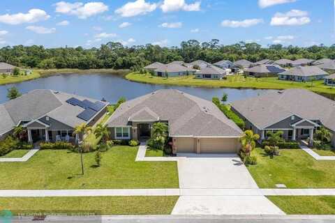 8517 Waterstone Blvd, Fort Pierce, FL 34951