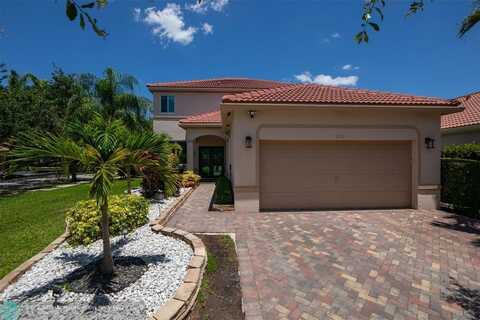 1853 Aspen Ln, Weston, FL 33327