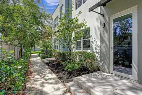 480 NE 35th Ct, Oakland Park, FL 33334