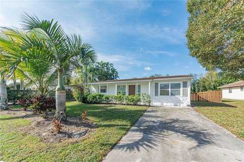 935 37th Avenue, Vero Beach, FL 32960