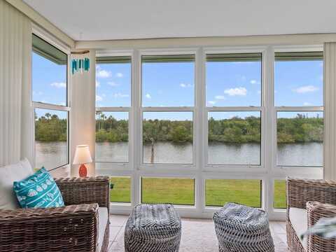 2800 Indian River Boulevard unit: 8F, Vero Beach, FL 32960