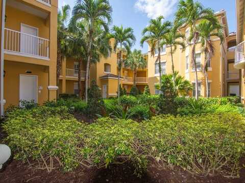 5045 Fairways Circle, Vero Beach, FL 32967