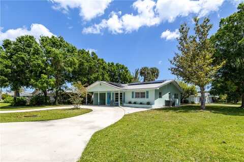 1936 5th Avenue, Vero Beach, FL 32960
